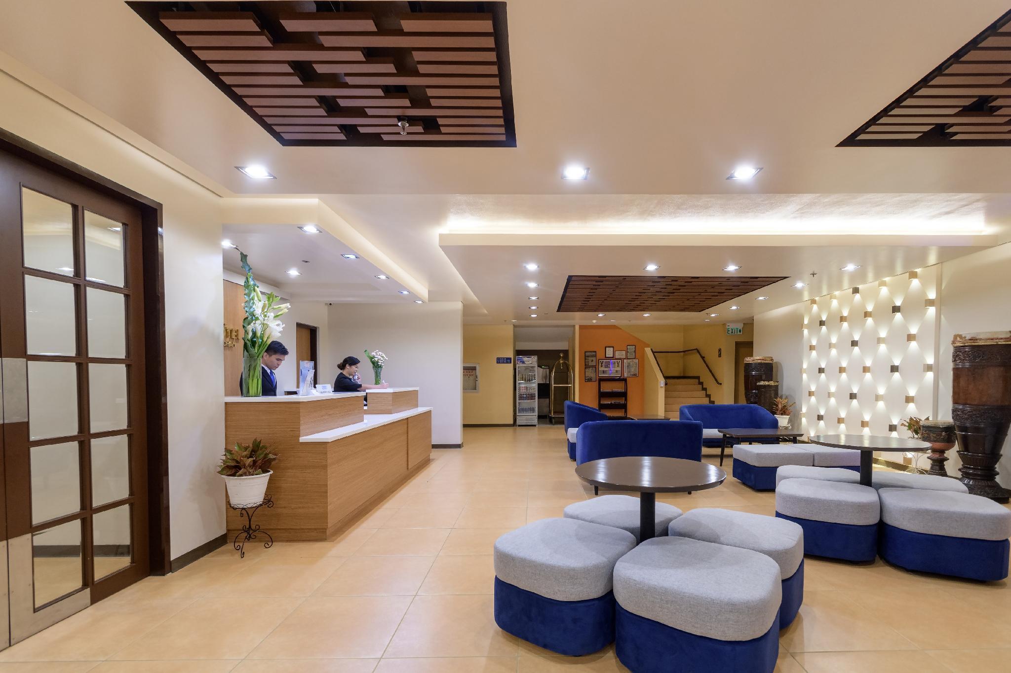 Microtel By Wyndham Davao City Kültér fotó