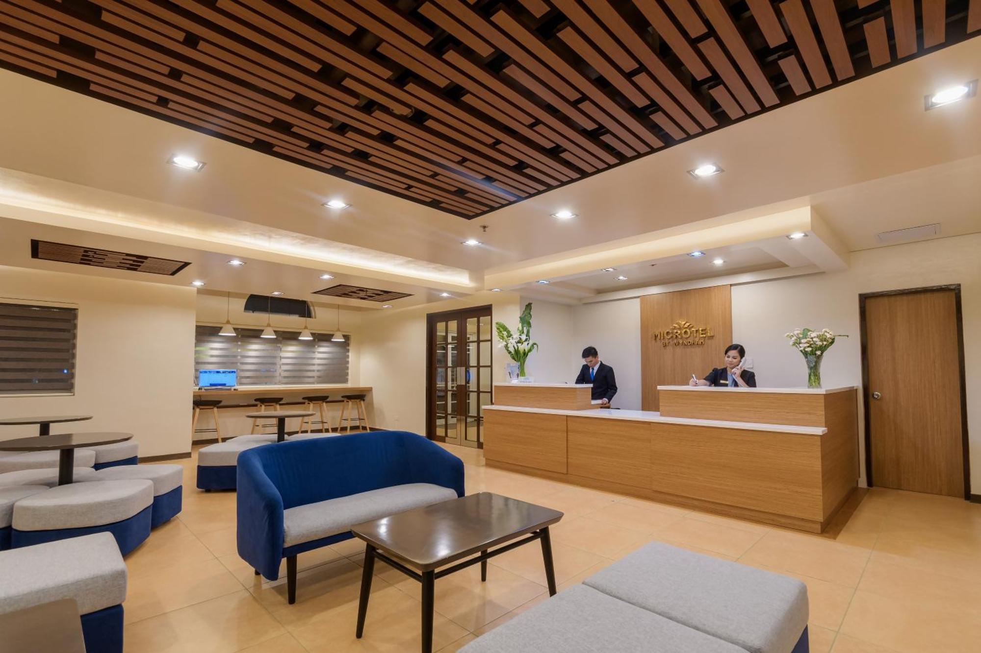 Microtel By Wyndham Davao City Kültér fotó