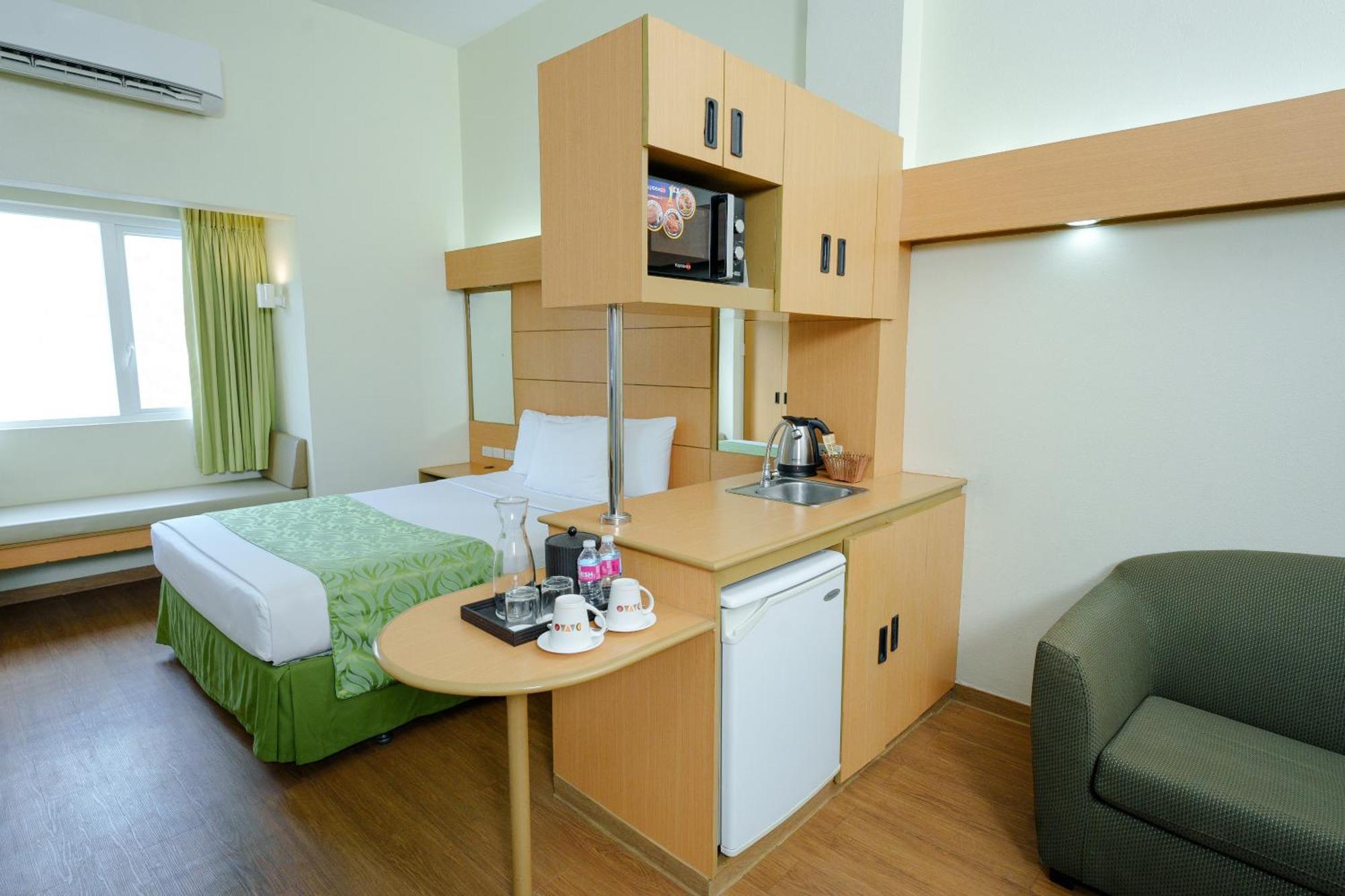Microtel By Wyndham Davao City Kültér fotó